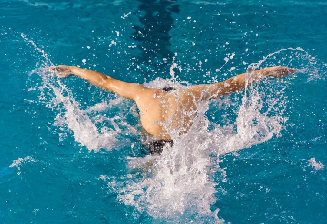 梦开始的地方：英冠最佳年轻球员奥利塞20-21赛季个人秀